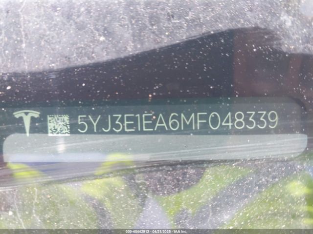 2021 Tesla Model 3, Standard Range