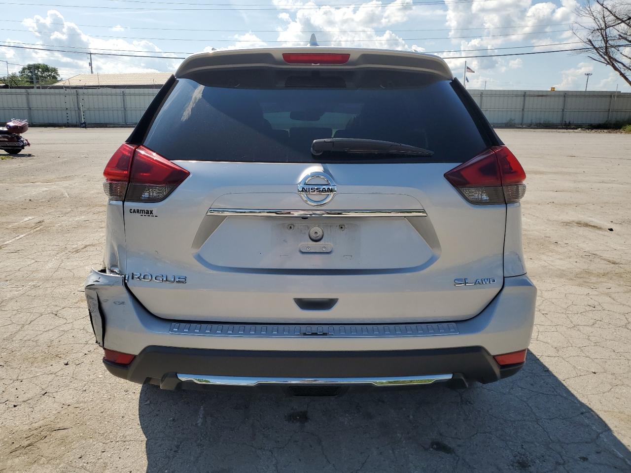 2018 NISSAN ROGUE S