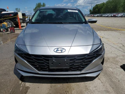 2022 HYUNDAI ELANTRA SE