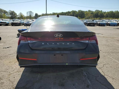 2024 Hyundai Elantra, Sel