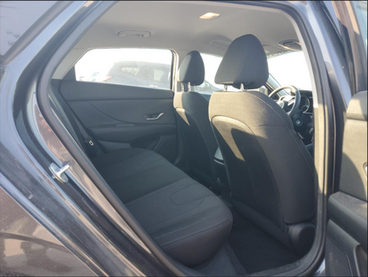 2022 Hyundai Elantra, SE