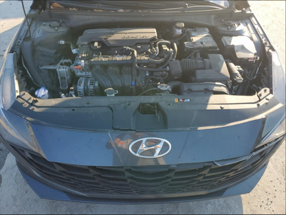 2022 Hyundai Elantra, SE